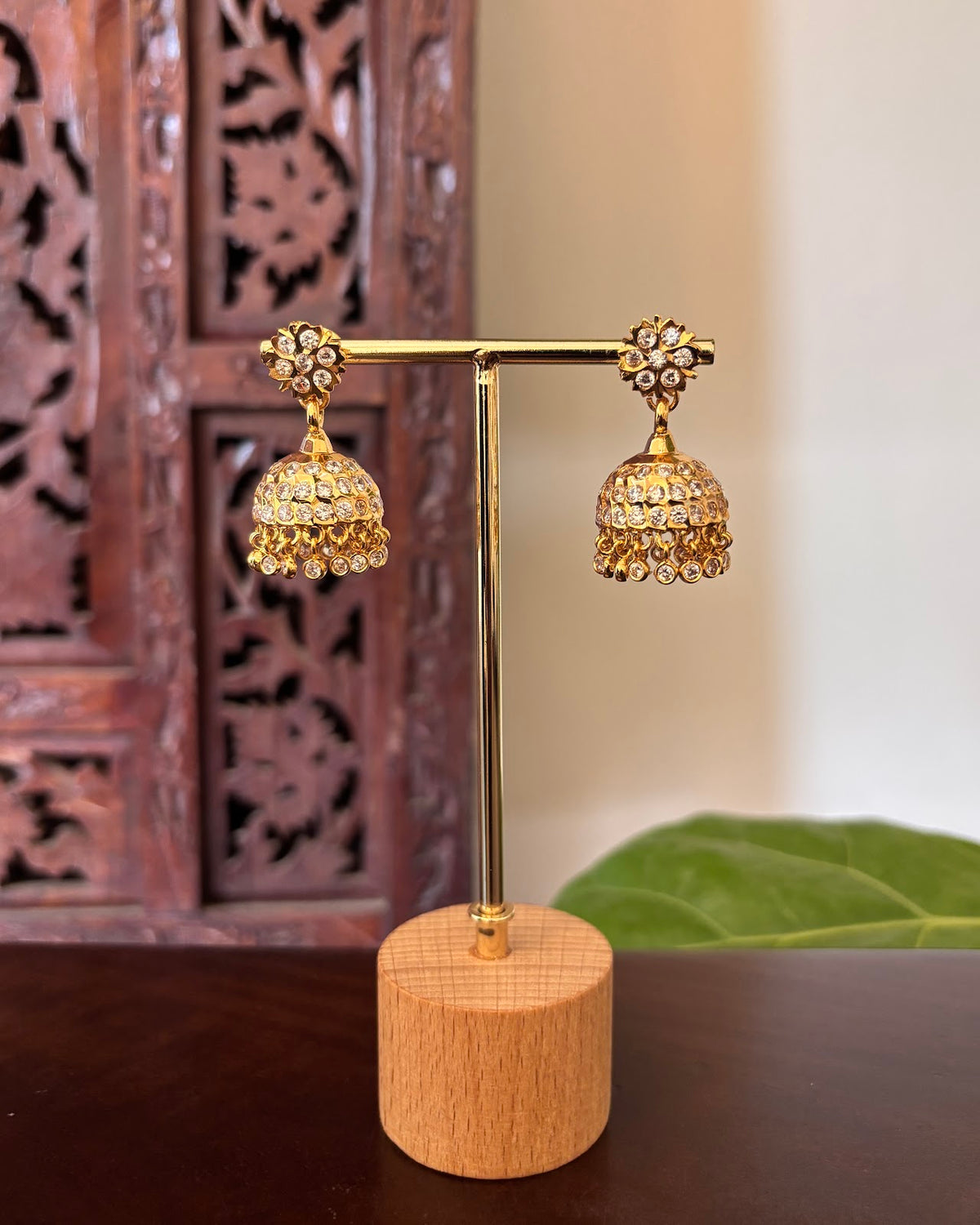 Vintage Impon Small Earrings – Classic Jhumkas | White | ER501