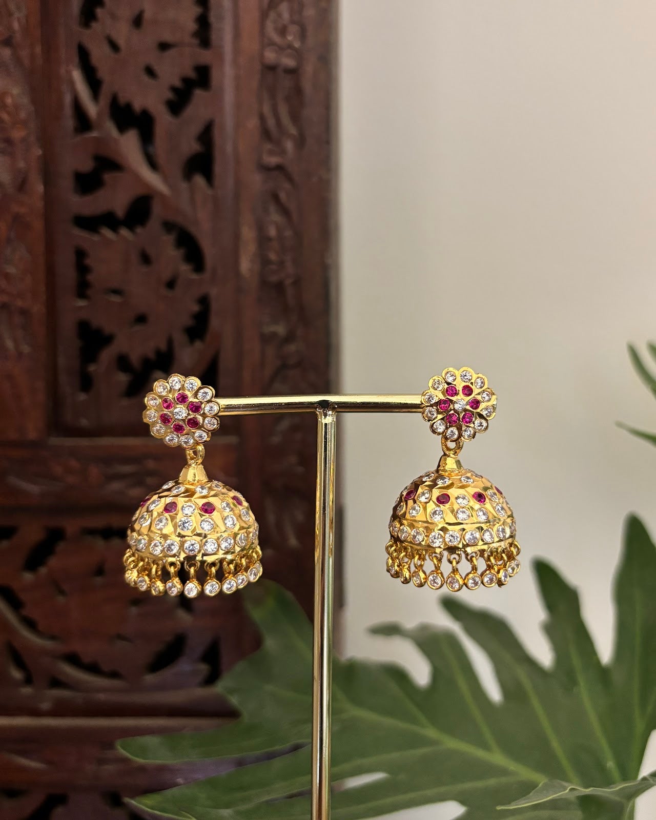 Royal Impon Jhumkas Vintage Ruby White ER391