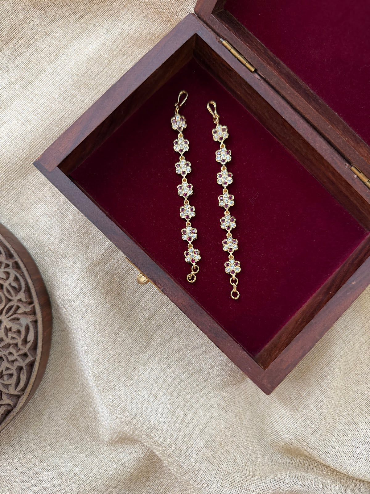 Ethnic Impon Ear Chain – Ruby & White Floral Design EC247