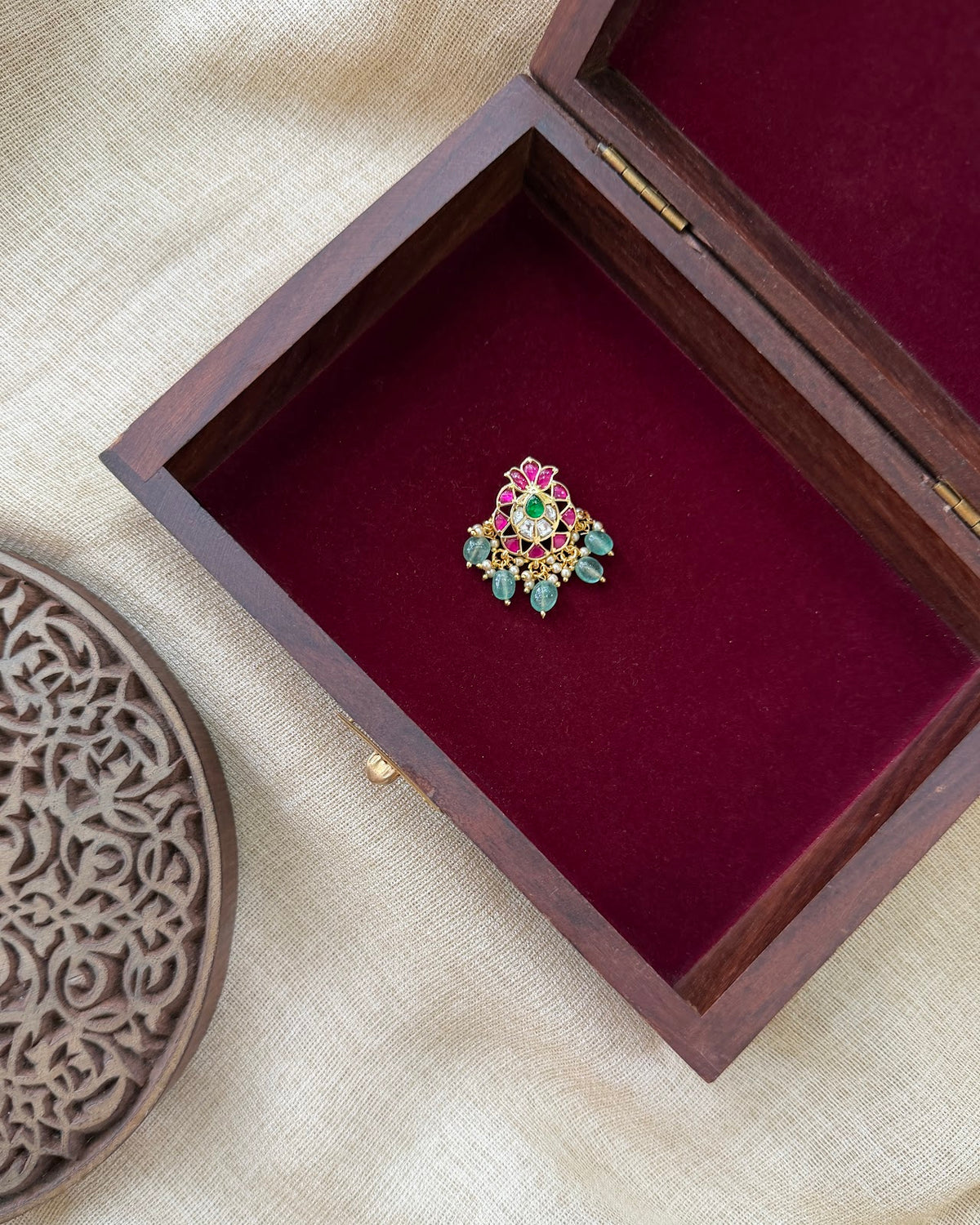 Multicolour Jadau Kundan Pendant with Fastening Loop HA415