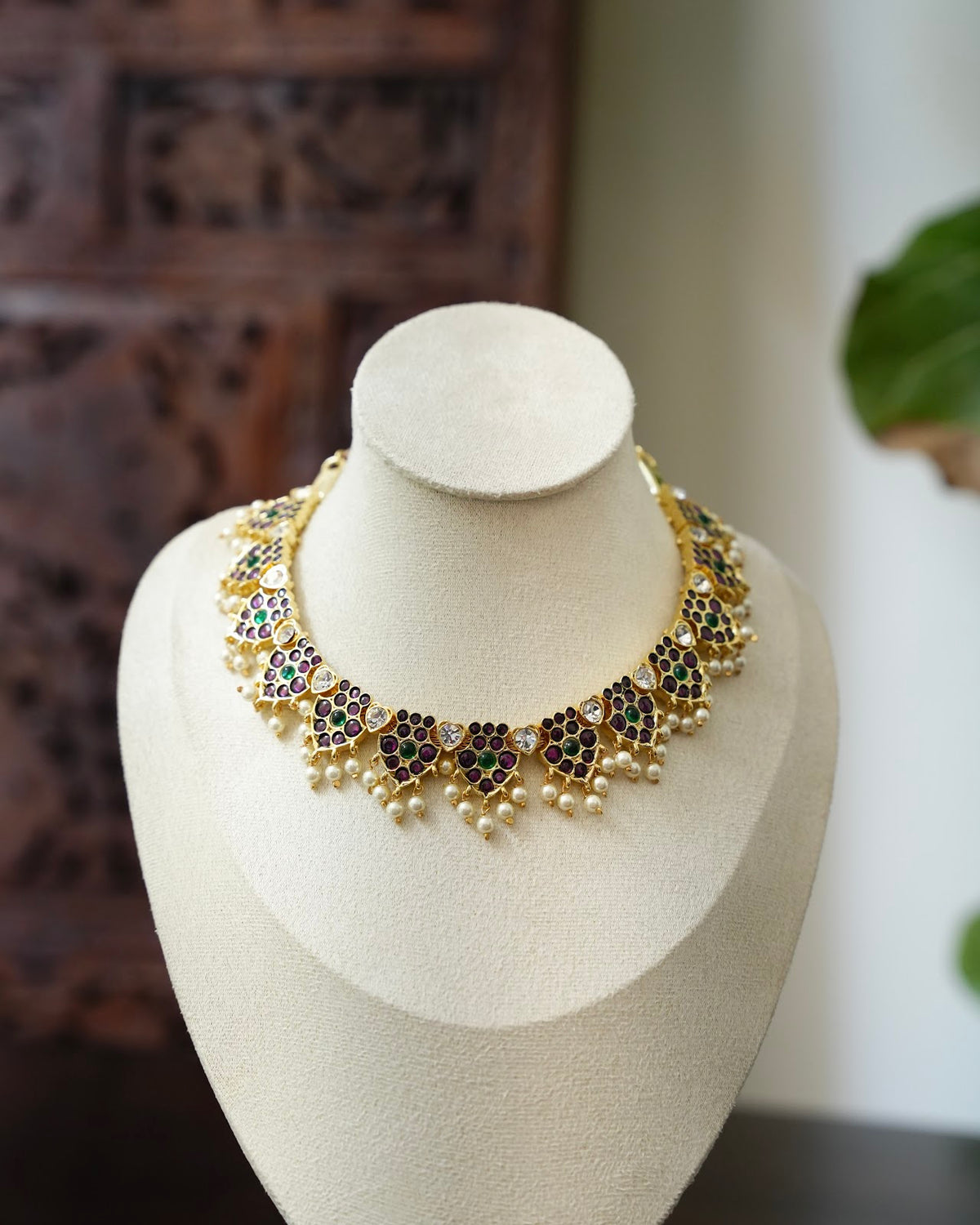 Vintage Classic Kemp Stone Choker | Handmade Gold Tone | NC916