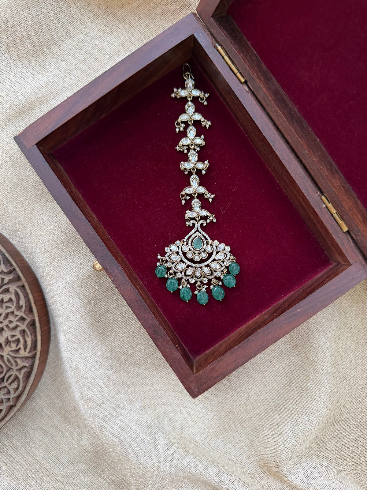 Green & White Floral AD Maang Tikka | Handmade Gold Plated | MT381