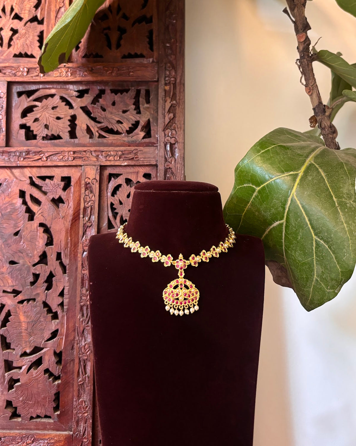 Traditional Vintage Impon Ruby & White Necklace | Handmade Gold Tone | NC928