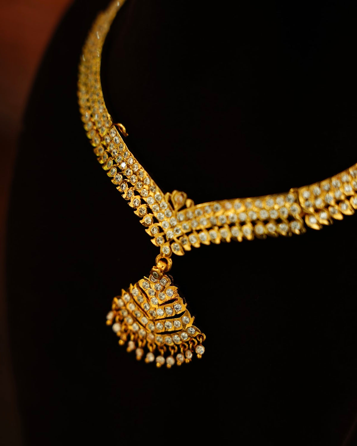 Traditional Panchaloha Necklace | White | Handmade Gold Tone | NC913