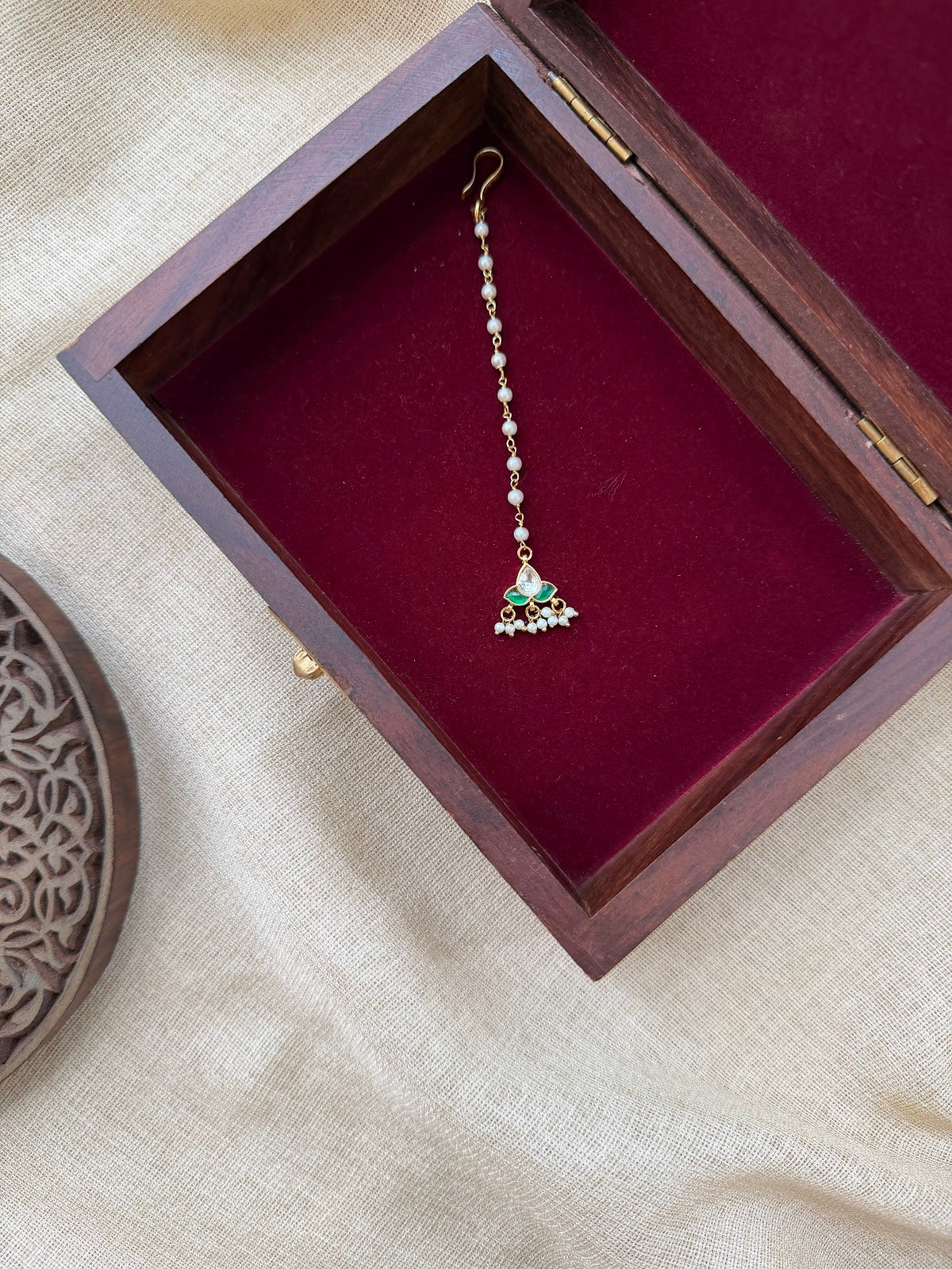 Minimal Jadau Floral Design Maang Tikka | Green and White | Handmade Gold Plated | MT386