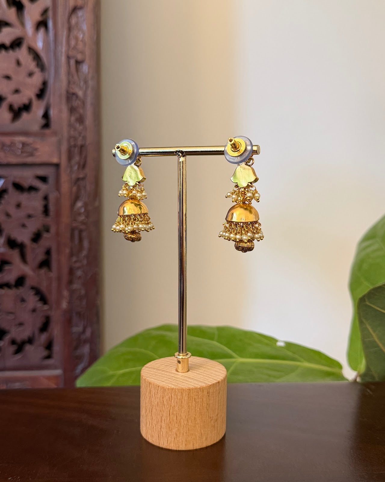 Floral Kundan Necklace with Earrings | Ruby & White | Handmade Gold Plated | NC846