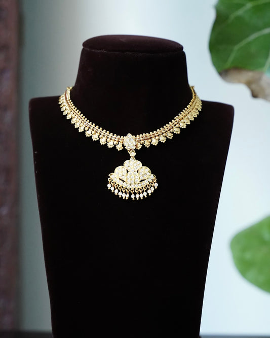 Vintage Floral Motif Impon Necklace | White | Handmade Gold Tone | NC935