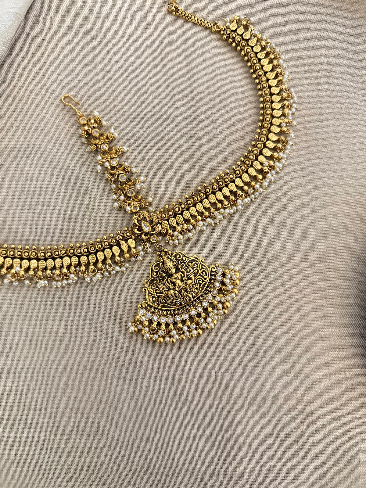 Antique Lakshmi Mathapatti With Pearl | MT330
