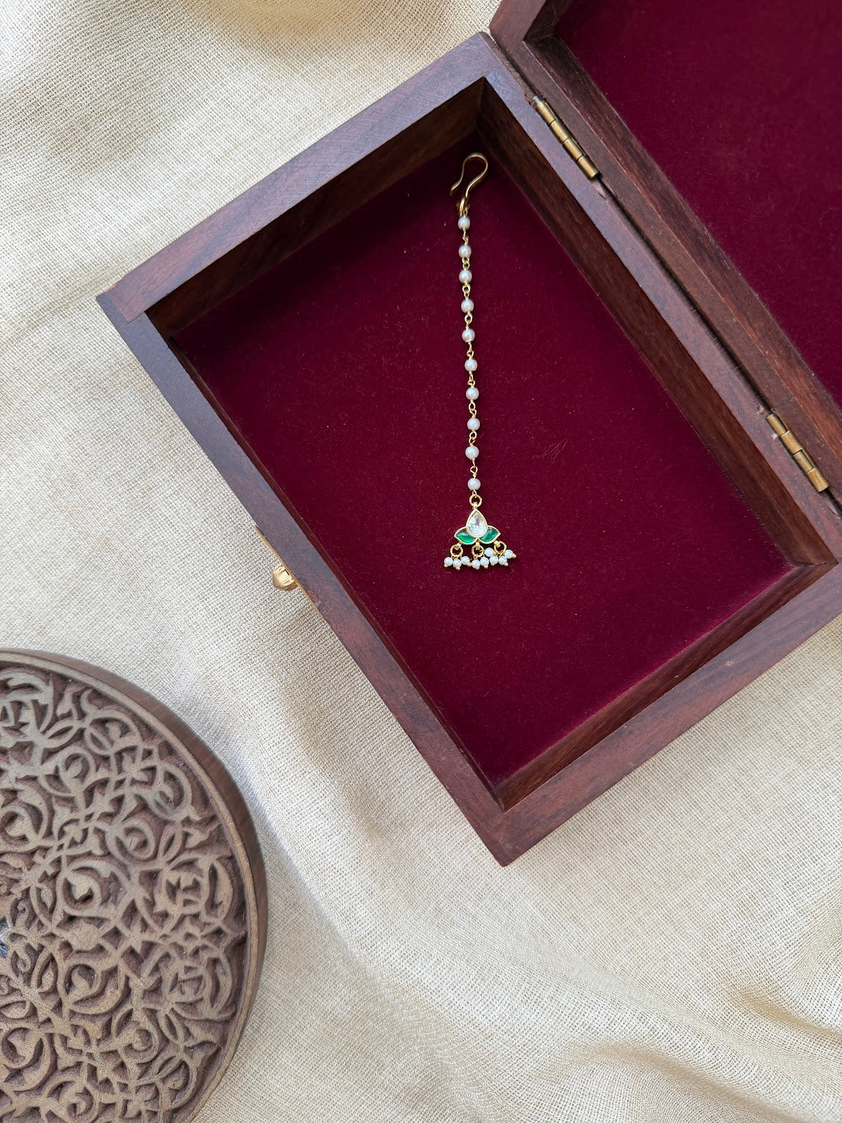 Minimal Jadau Floral Design Maang Tikka | Green and White | Handmade Gold Plated | MT386