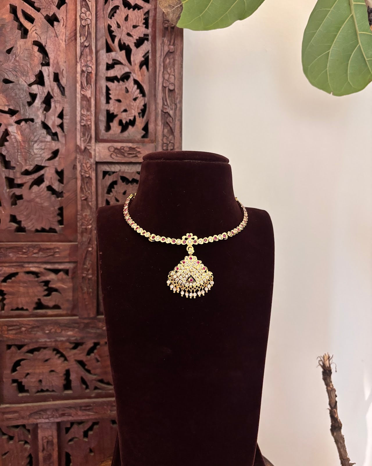 Floral Motif Impon Pendant Attigai Peacock Necklace – Ruby and White | Handmade Gold Tone | NC797