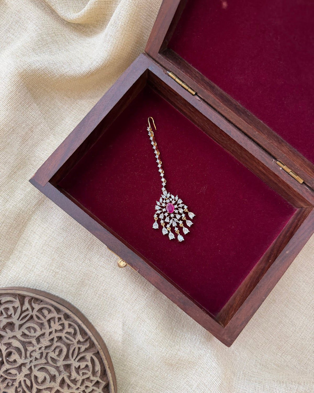 Ruby & White Floral AD Maang Tikka | MT391