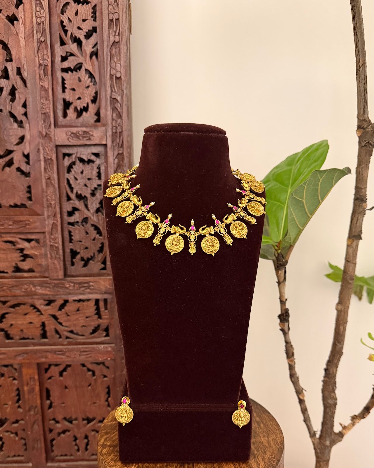 Antique Lakshmi Elephant Kaasu Necklace with Earrings | NC727