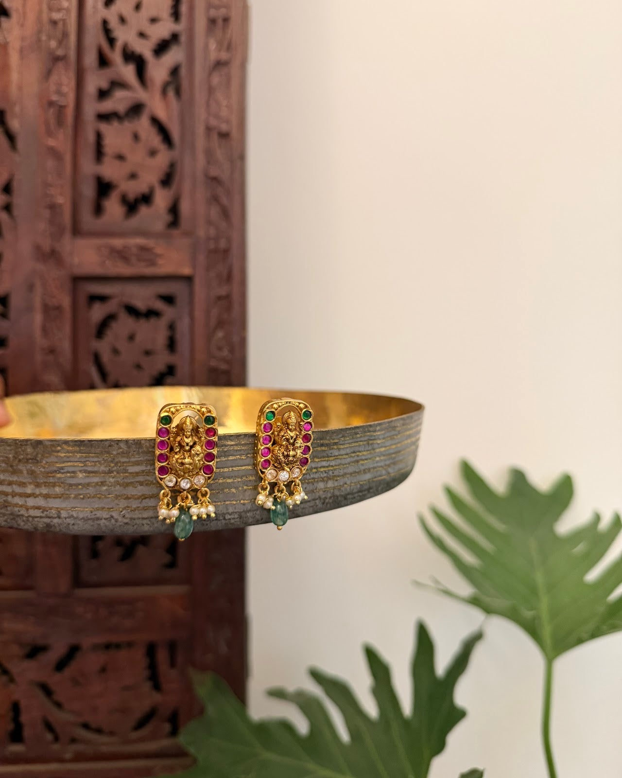 Statement Multicolor Jadau Kundan Lakshmi Jhumkas ER387