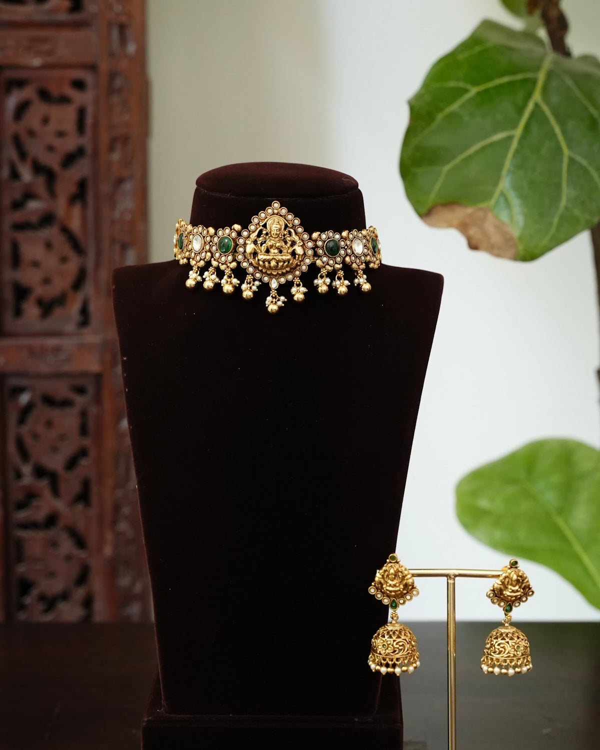 Heritage Elegance Lakshmi Antique Necklace Set | NC889