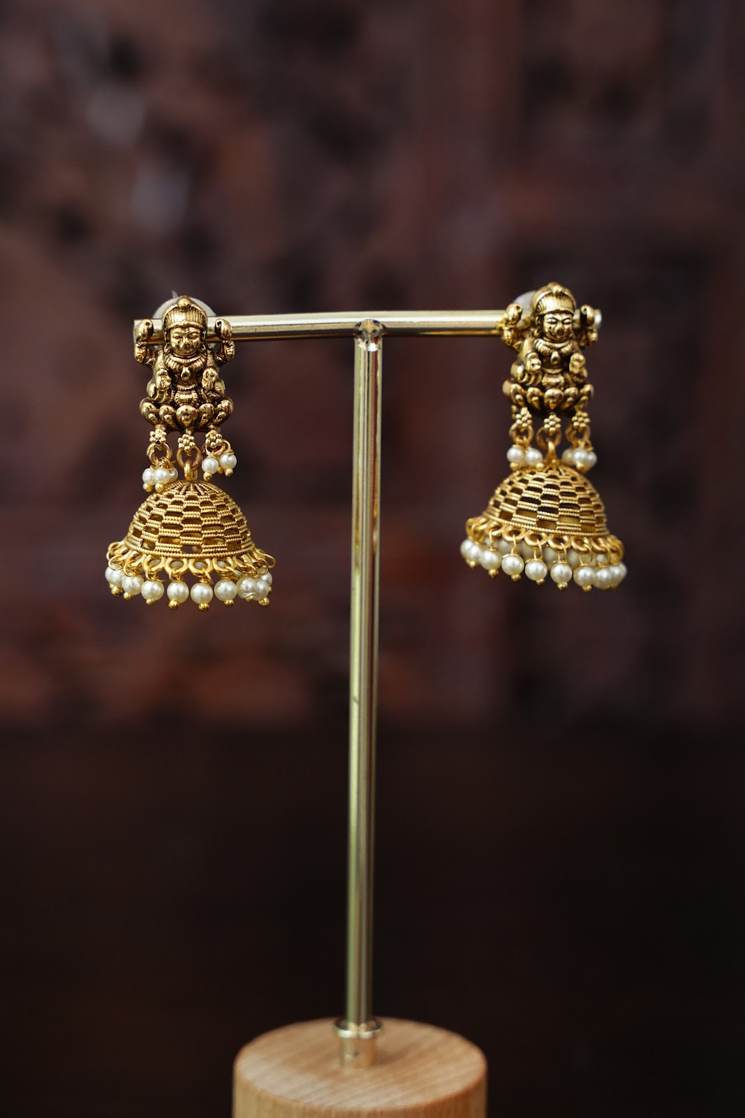 Antique Lakshmi Gold-Finish Choker Necklace Set with Strawberry Beads and Earrings | NC885