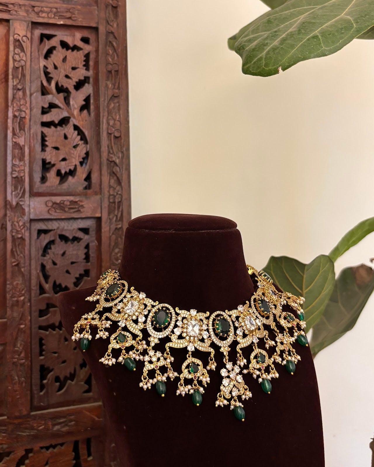 Floral Victorian Necklace Set | NC776