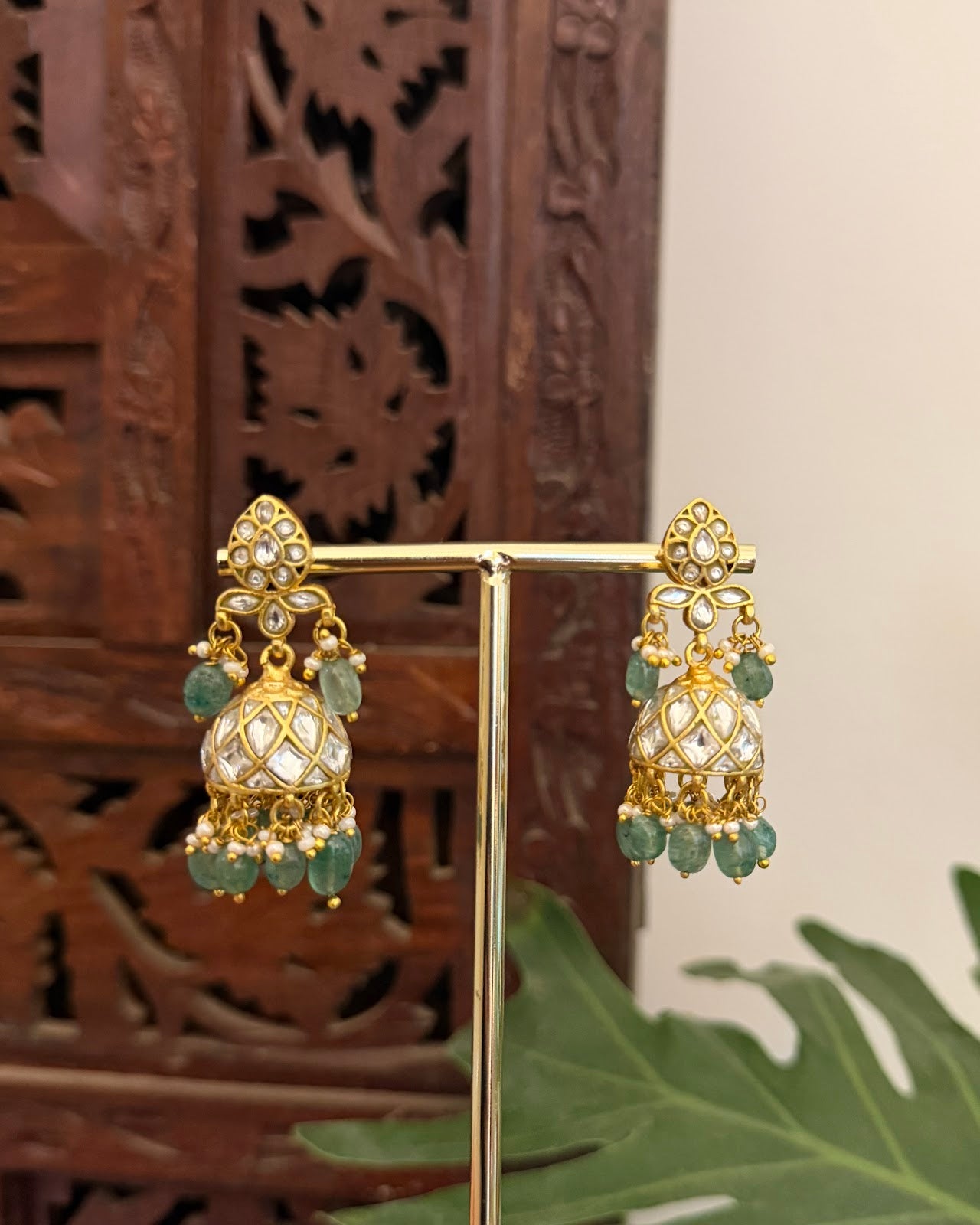 White Floral Jadau Kundan Jhumkas ER386