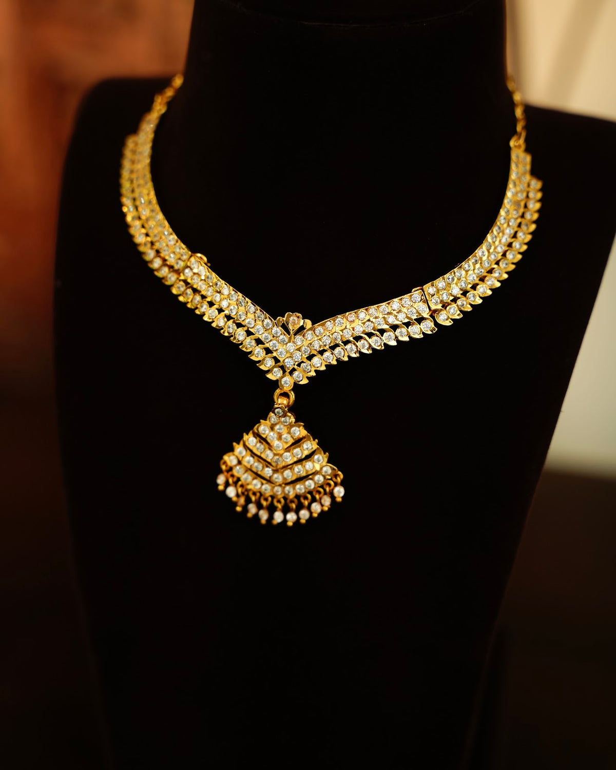 Traditional Panchaloha Necklace | White | Handmade Gold Tone | NC913