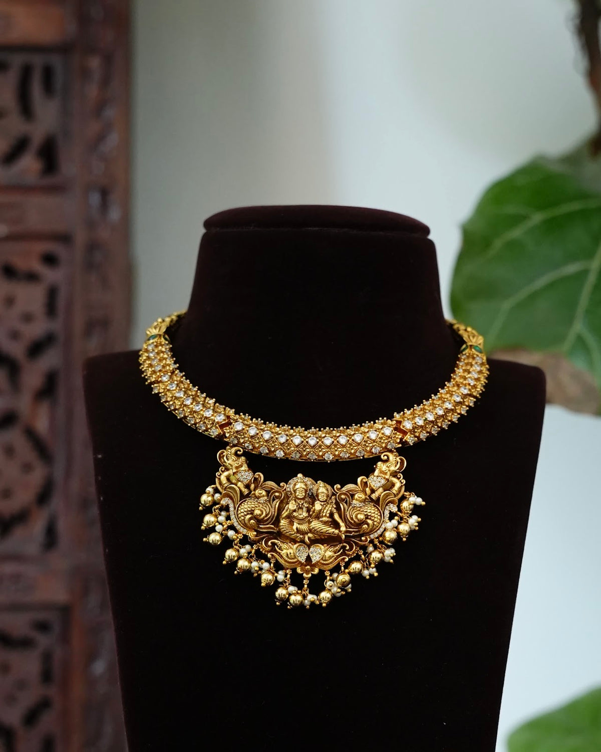 Regal Lakshmi Temple Jewellery Choker with Earrings | Handmade Gold Plated | NC890