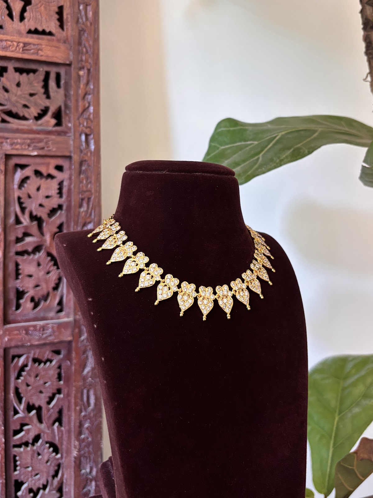 Classic Floral Motif Attigai | Handmade Gold Tone | NC865
