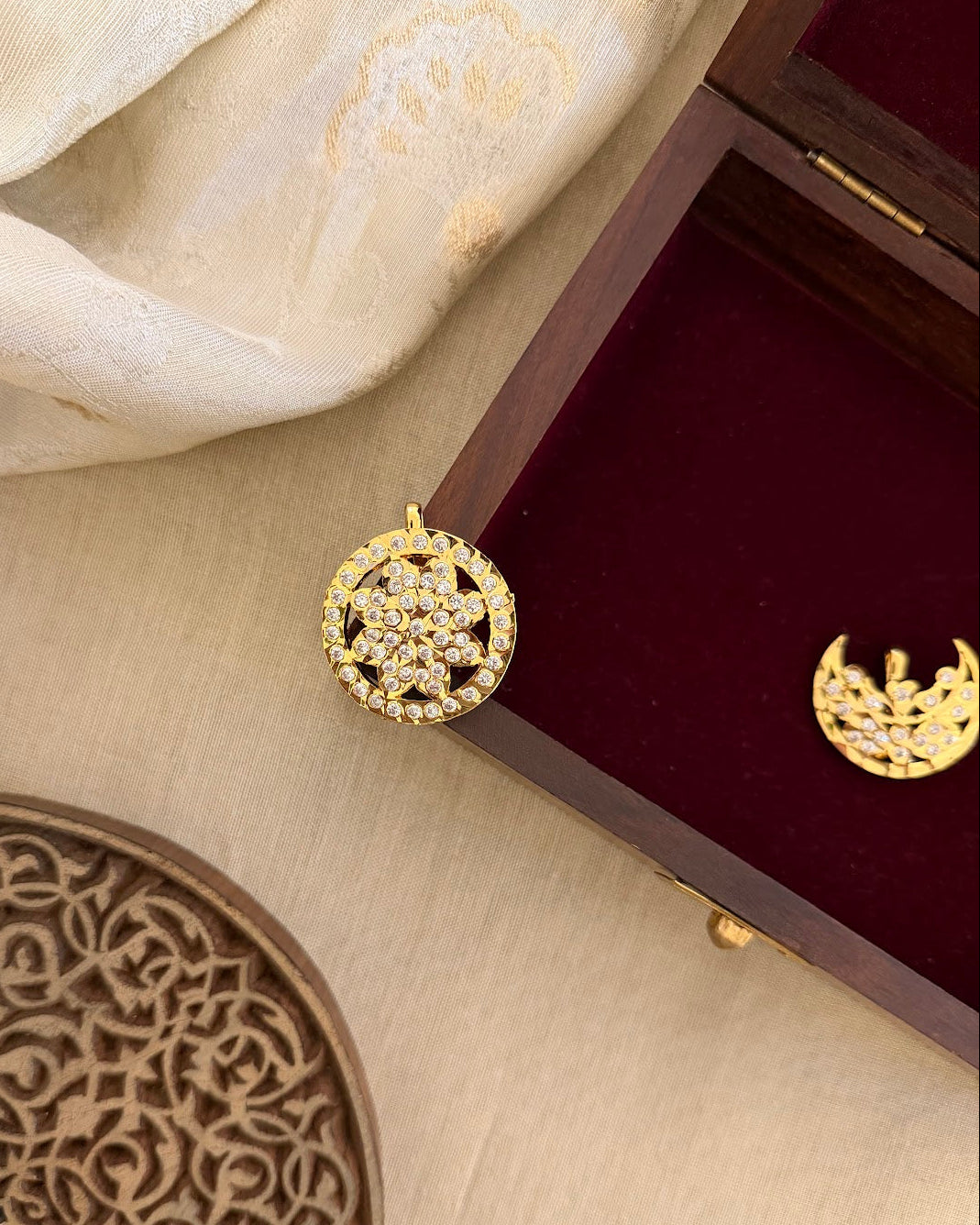 Sun Moon Hair Accessory White HA356