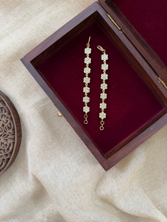 Timeless Impon Ear Chain – White Traditional Heritage Design EC250