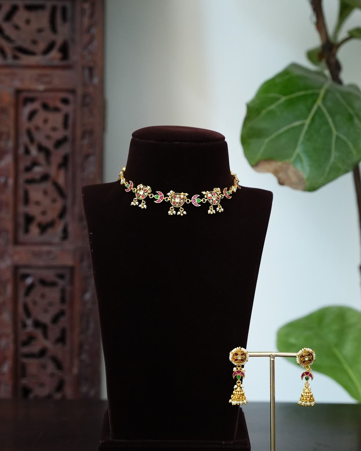Pachi Kundan Floral Chand Choker with Earrings | Handmade Gold Plated | NC901