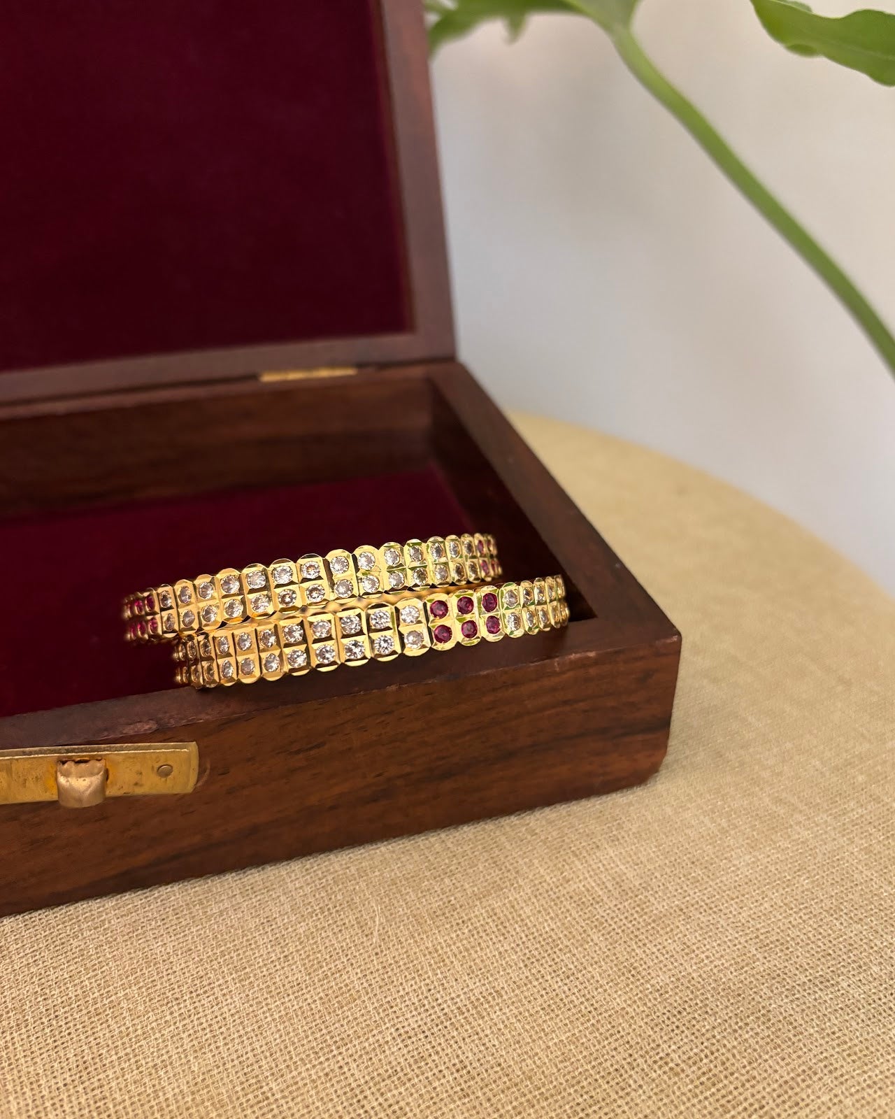 Traditional Ruby White Jadau Kundan Bangle BA94