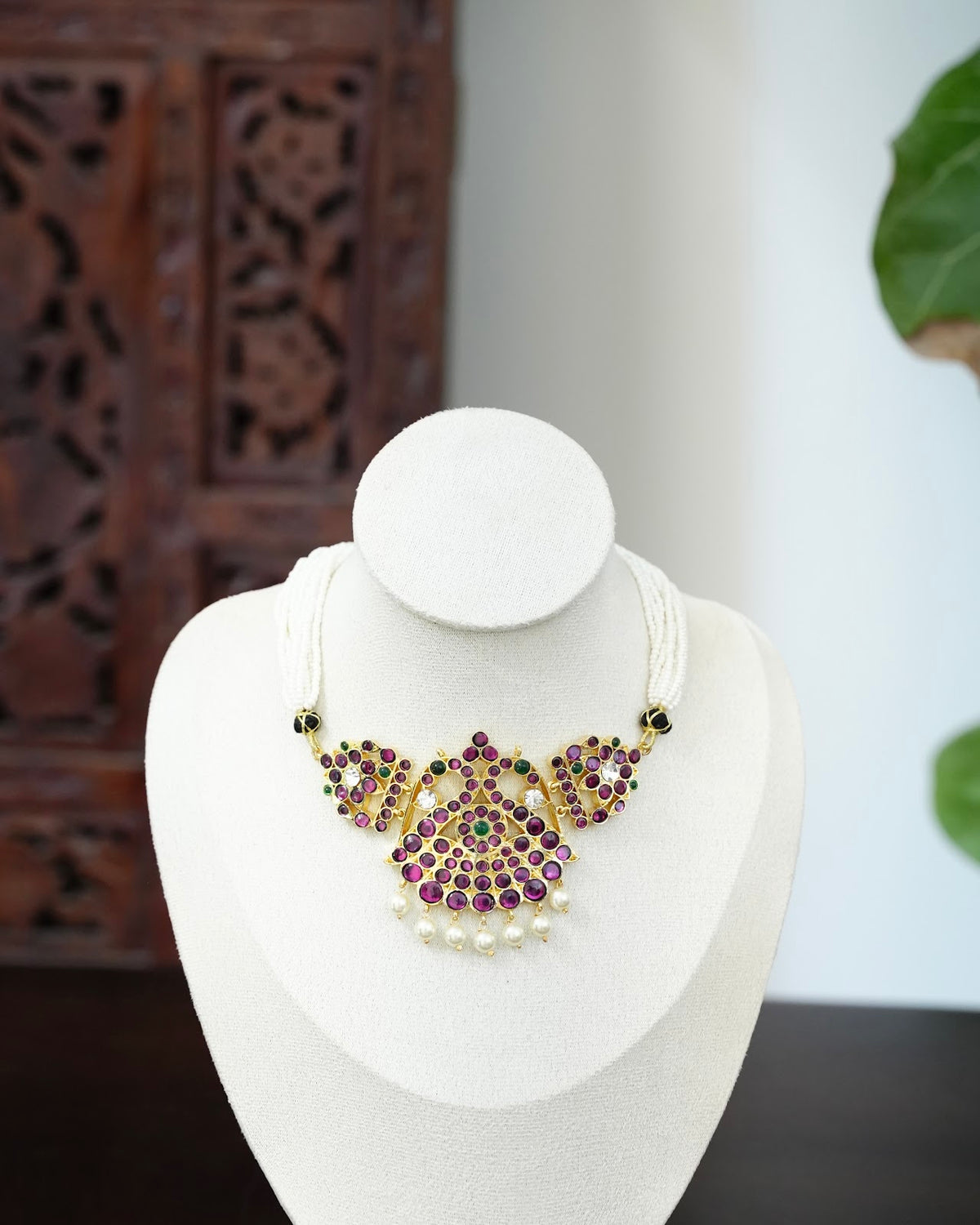 Vintage Traditional Kemp Stone Necklace with Pearl Beads | Handmade Gold Tone | NC920