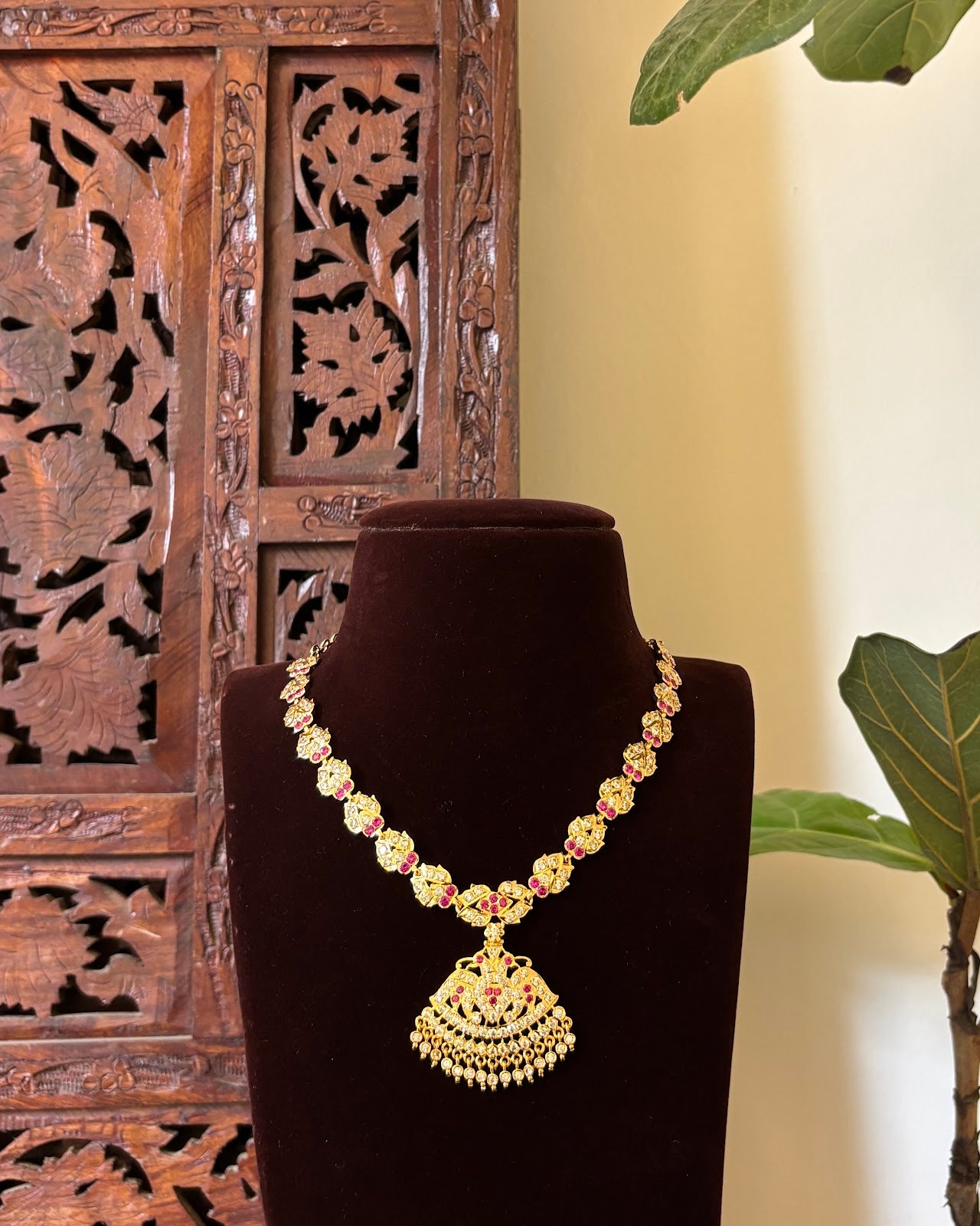 Vintage Impon Necklace with Earrings | Ruby & White | Handmade Gold Tone | NC760