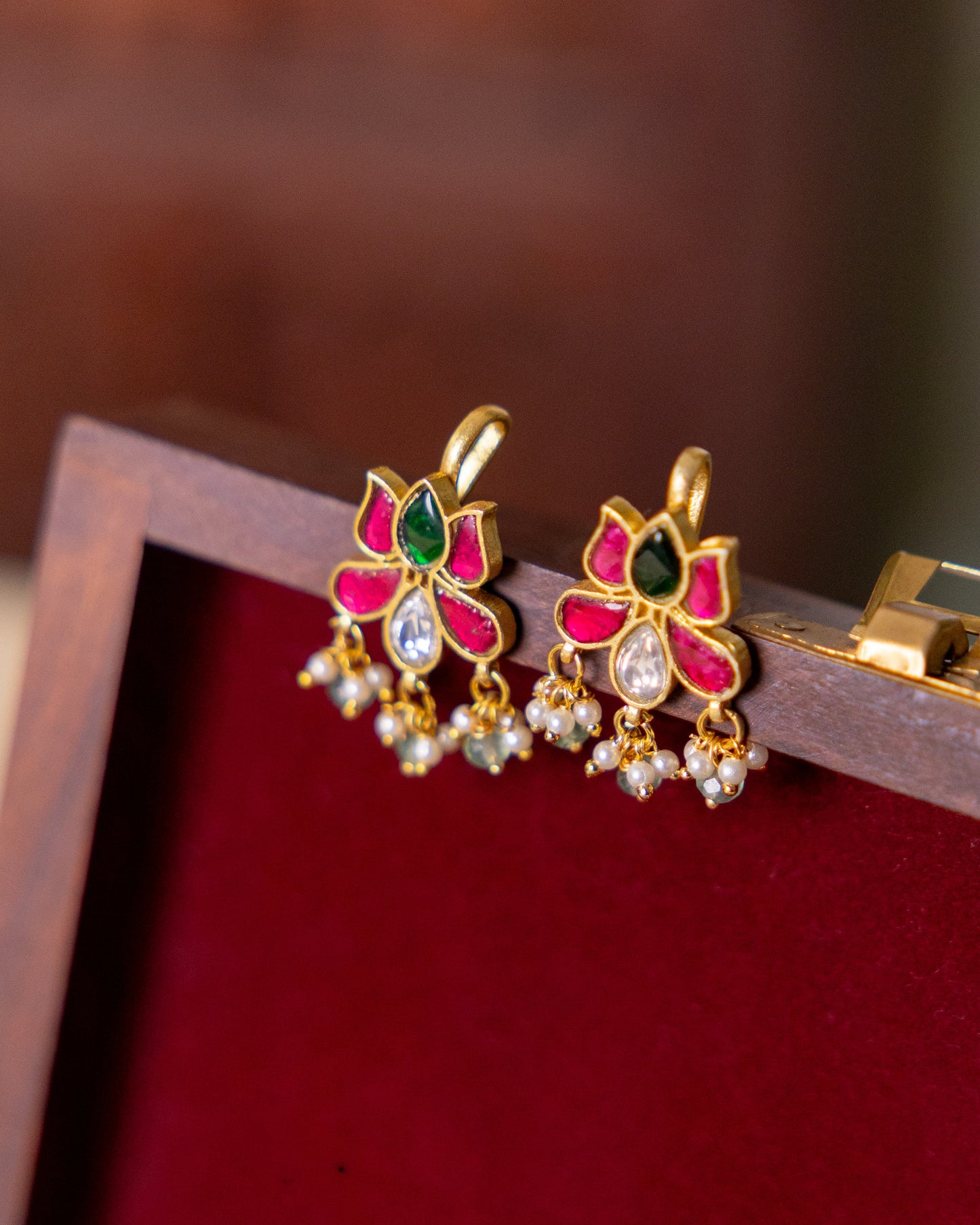 Handcrafted Floral Hair Pins – Jadau Kundan & Pearls | Set Of 2 | Multi Colour | HA328