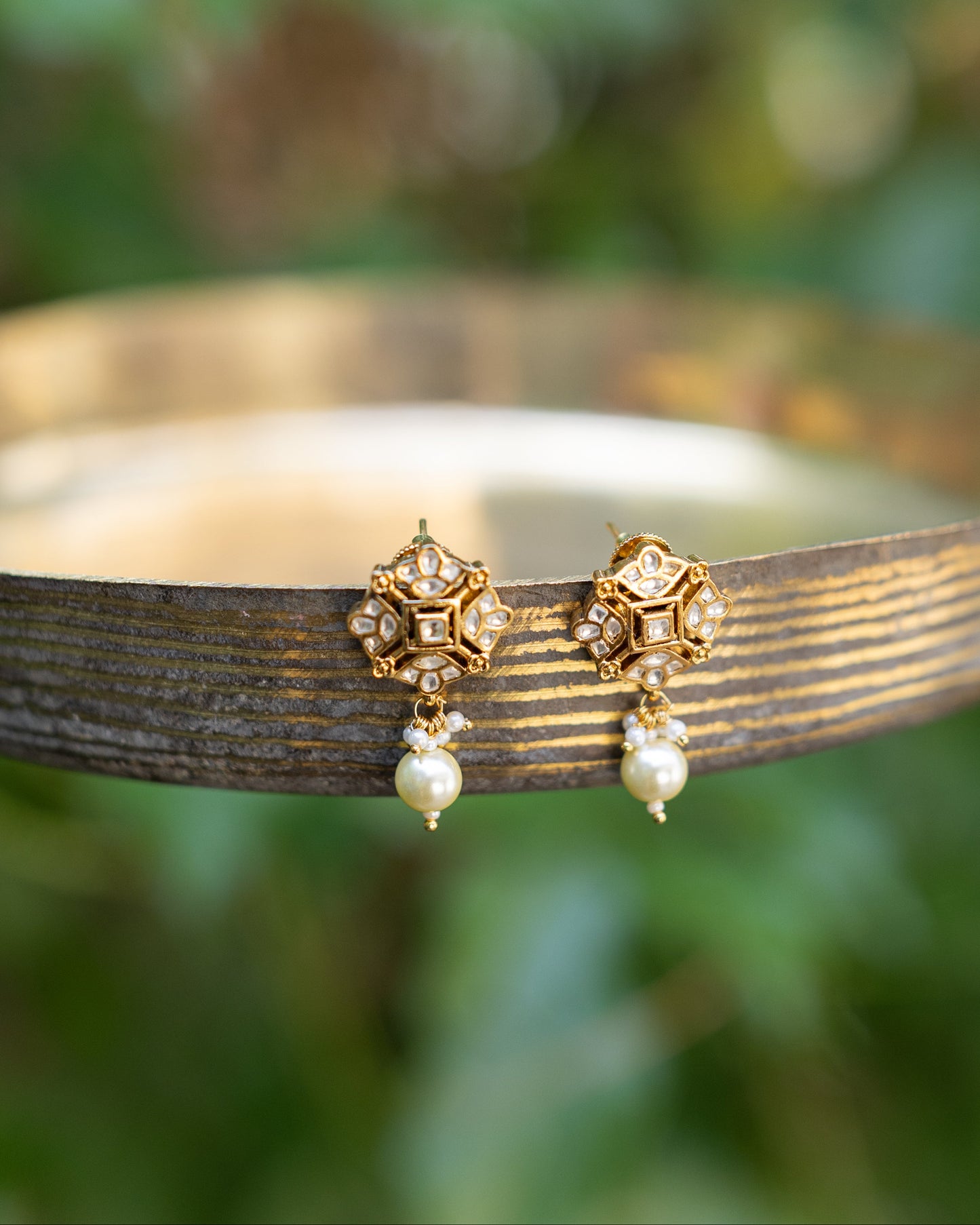 Statement Floral Stud Earrings | White | ER371