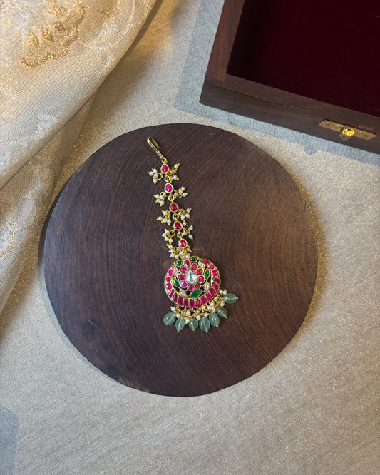 Jadau Kundan Floral Maang Tikka  – Gold-Plated Bridal Hair Jewellery | MT143