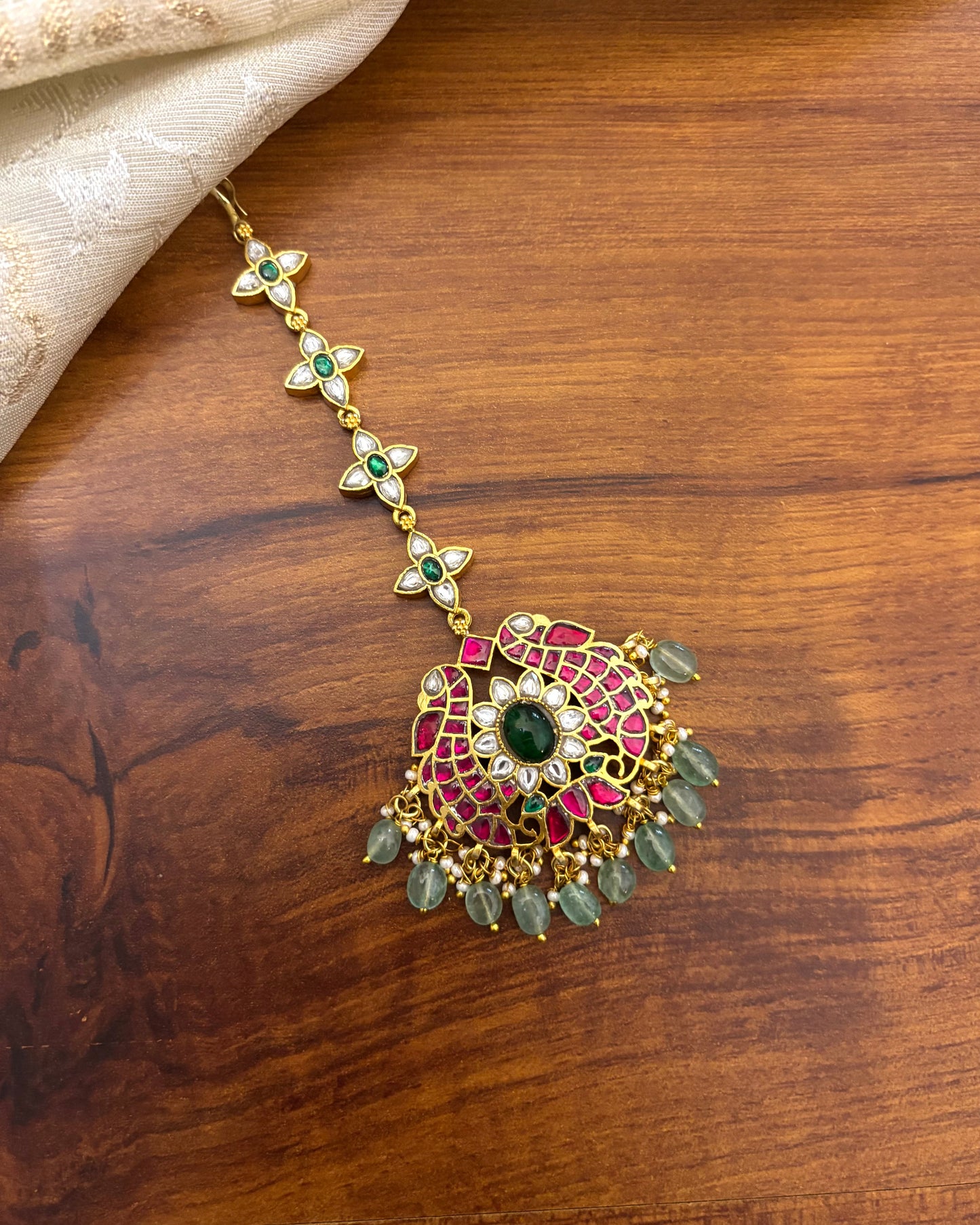 Gold Plated Jadau Kundan Maang Tikka with Floral Pendant and Floral Chain | MT119