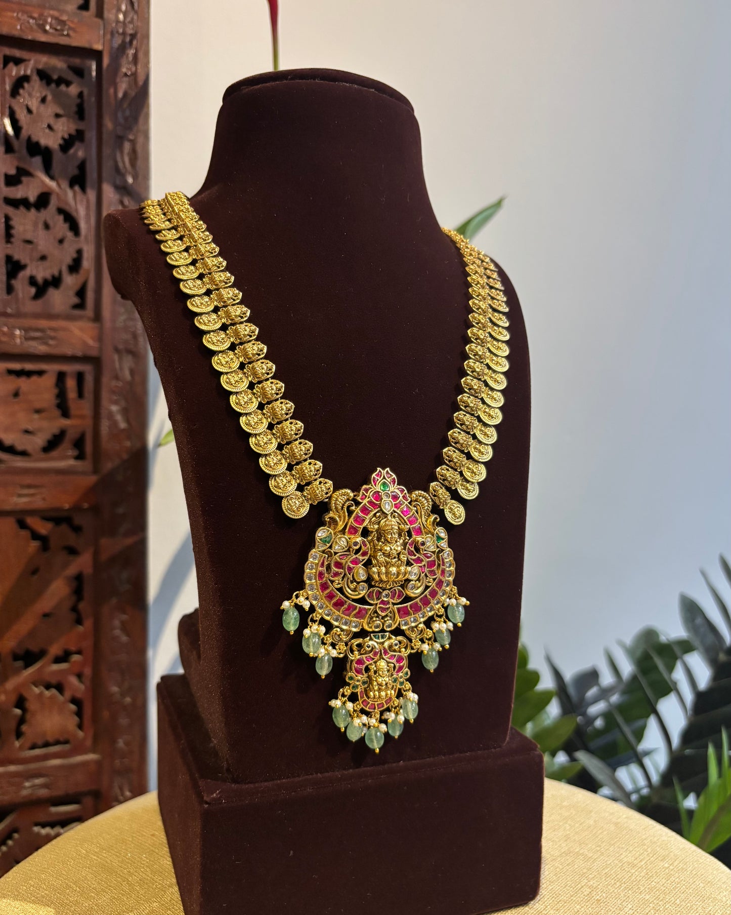Lakshmi & Floral Kaasu Haram with Kundan Detailing & Matching Jhumkas | NC185