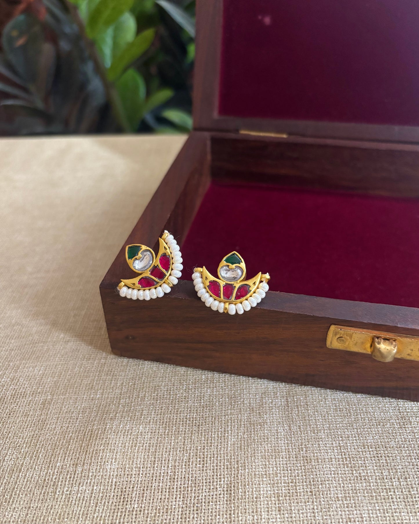 Multicolor Chand Gold-Finish Jadau Bugadi | ER156