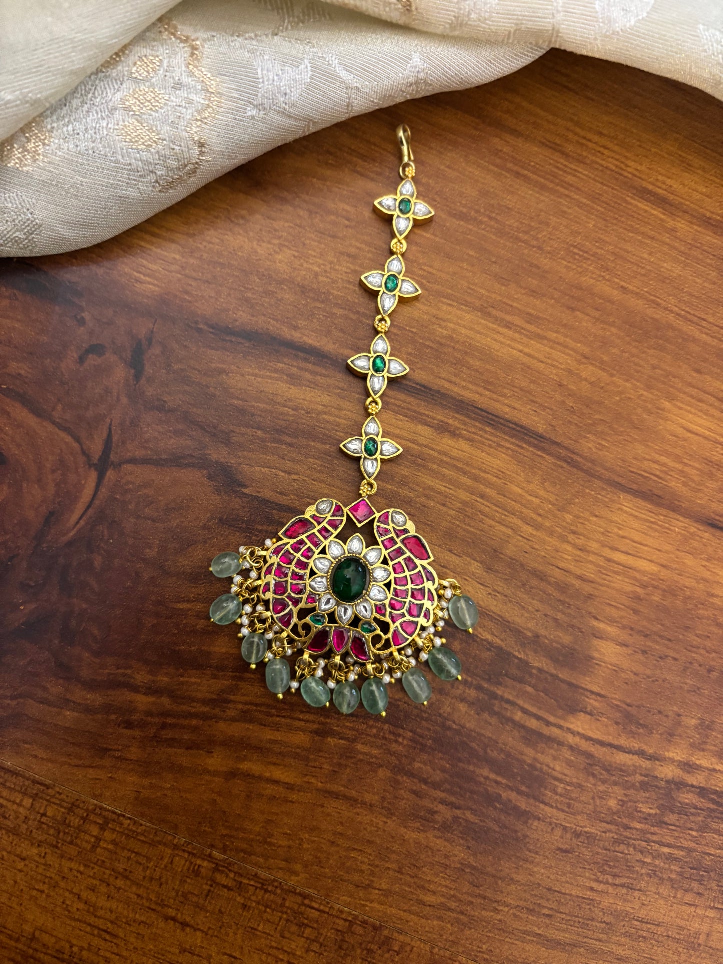 Gold Plated Jadau Kundan Maang Tikka with Floral Pendant and Floral Chain | MT119