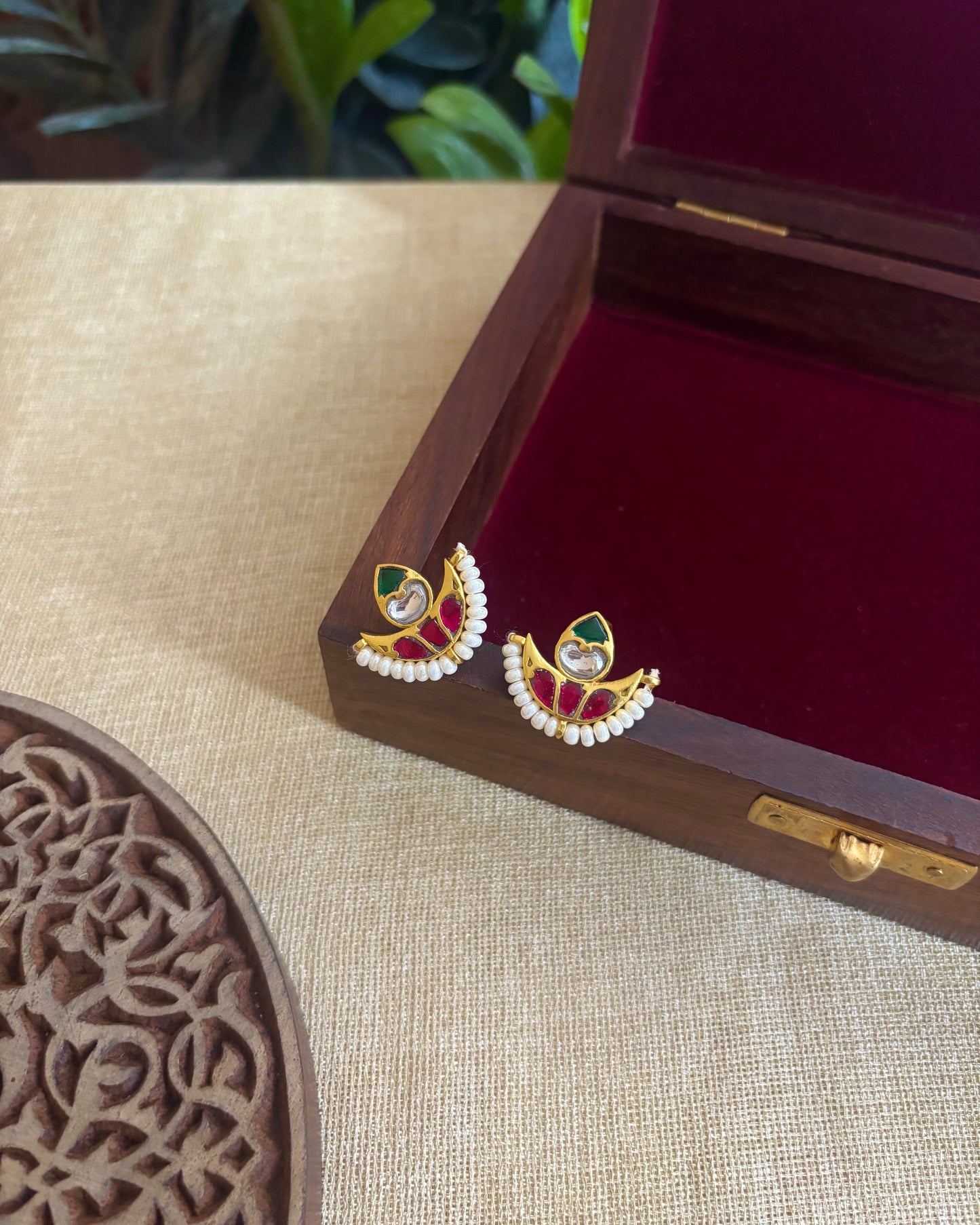 Multicolor Chand Gold-Finish Jadau Bugadi | ER156