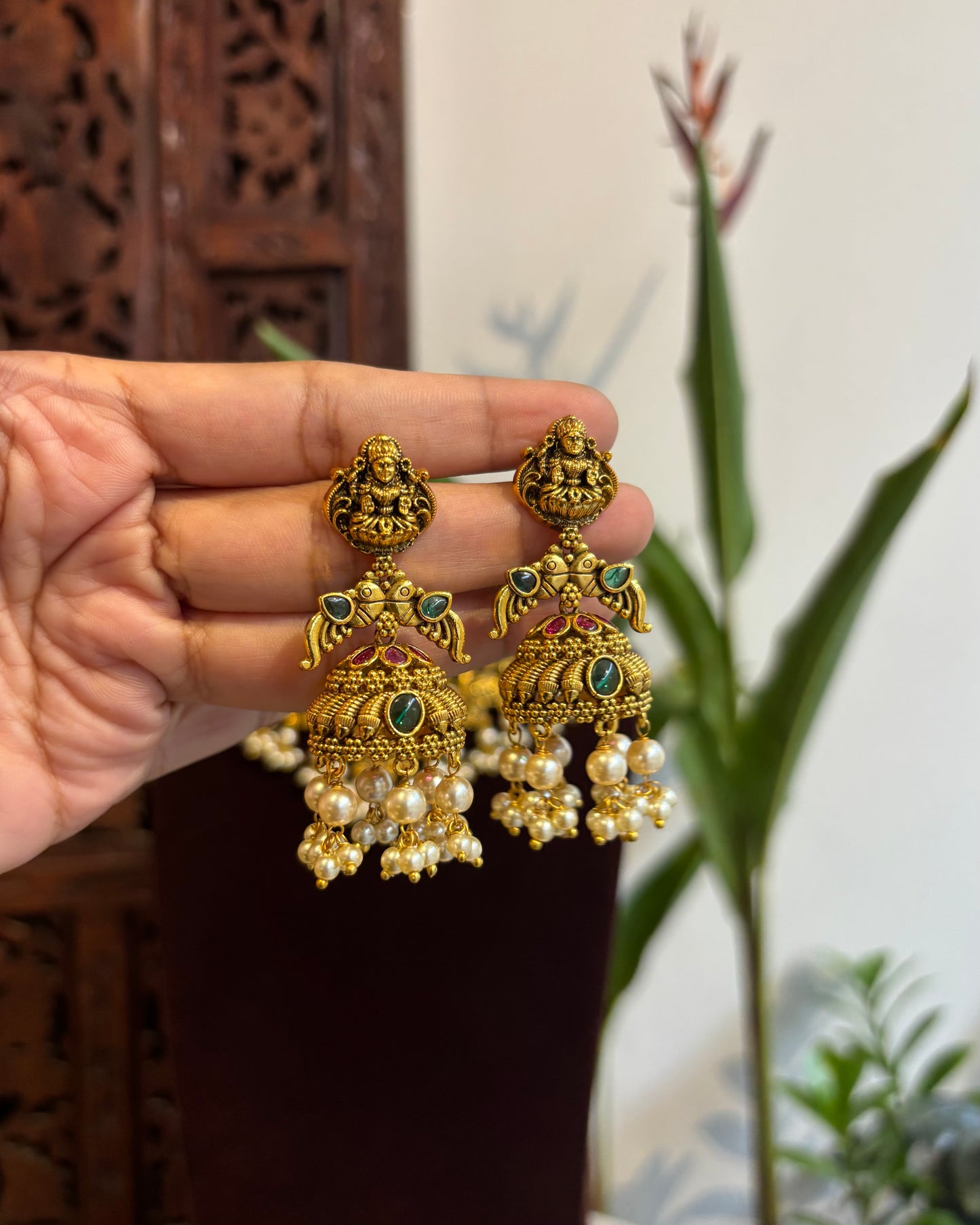 Antique Lakshmi Gold-Finish Temple Choker Necklace Set with Earrings | NC203