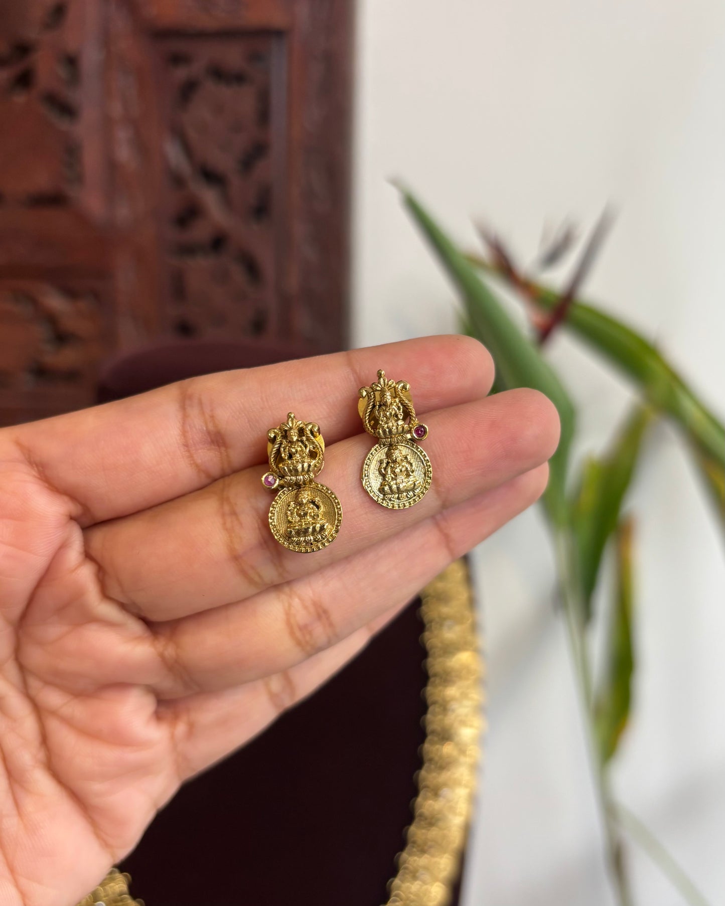 Minimal Lakshmi Kaasu Haram Set - Lightweight Coin Necklace | NC250