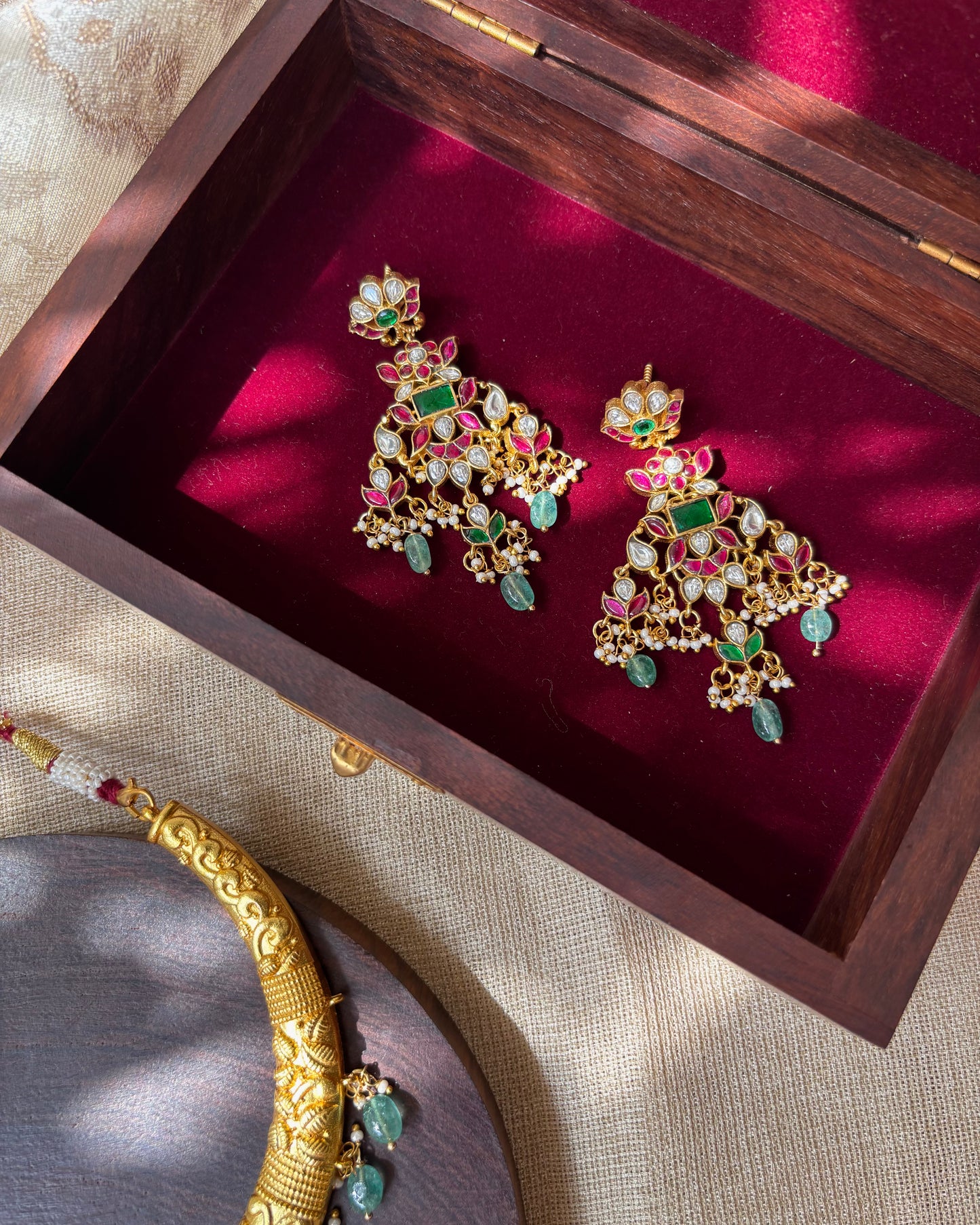 Bloom Floral Kanti Necklace Set – Statement Style with Matching Earrings | NC071