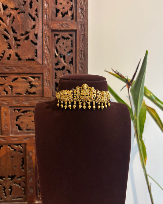 Minimal Lakshmi Motif Choker Necklace | Matching Earrings | NC237