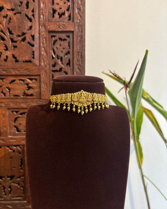 Minimal Lakshmi Motif Choker Necklace | Matching Earrings | NC238