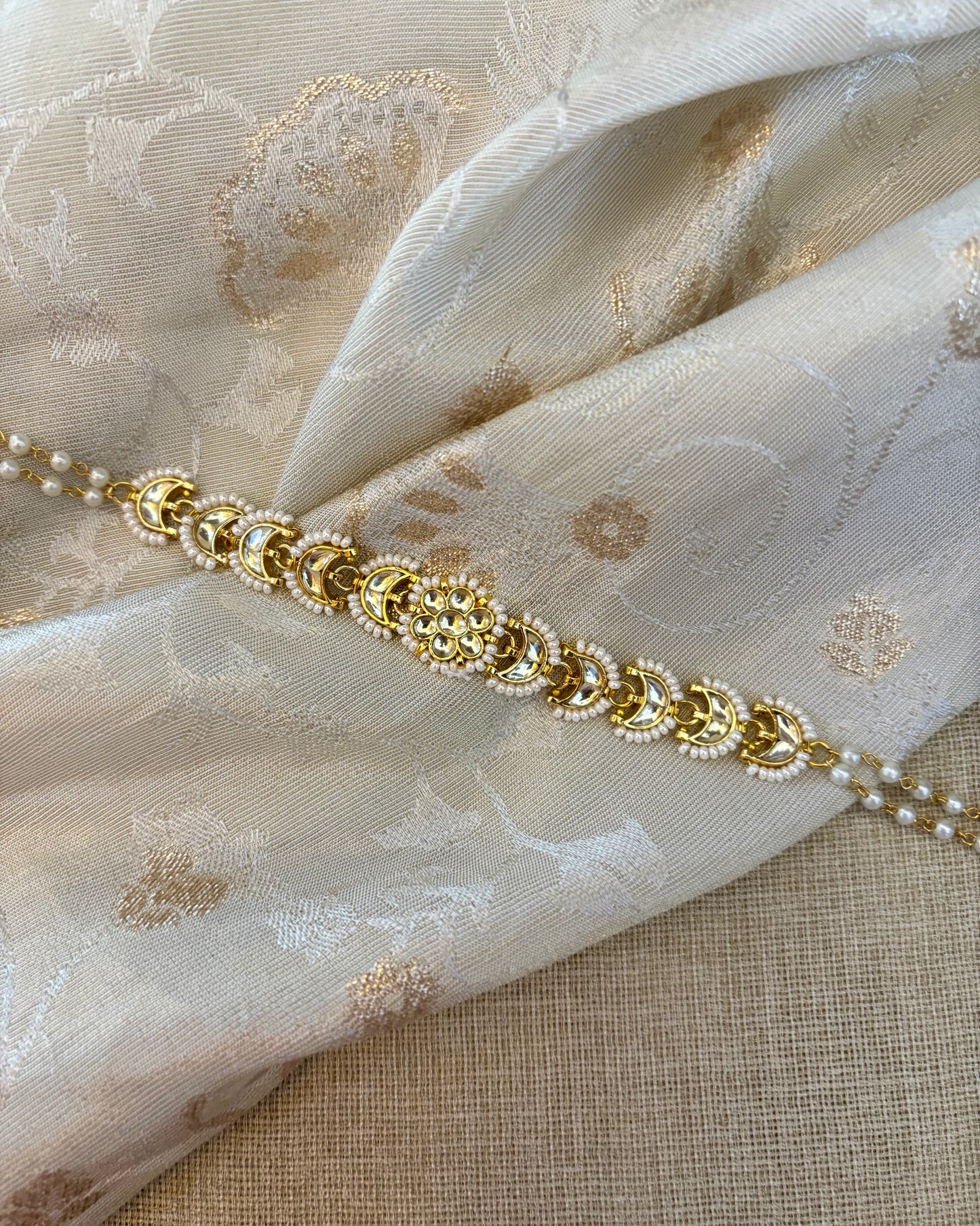 White Floral Kundan Choker with Earrings | Gold Plated | NC146