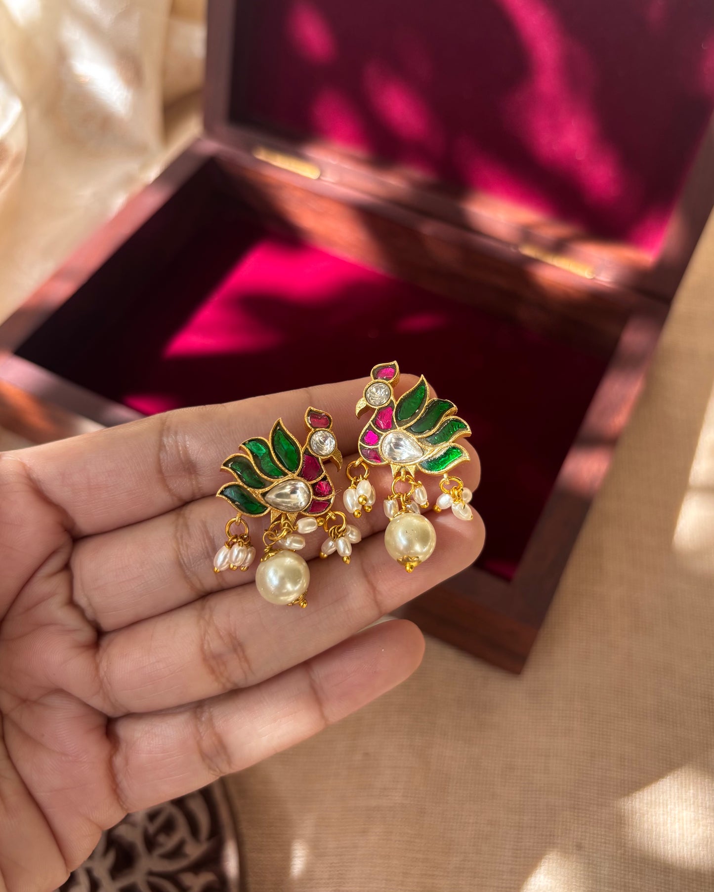 Peacock Glory: Multicolor Jadau Kundan Stud Earrings | ER044