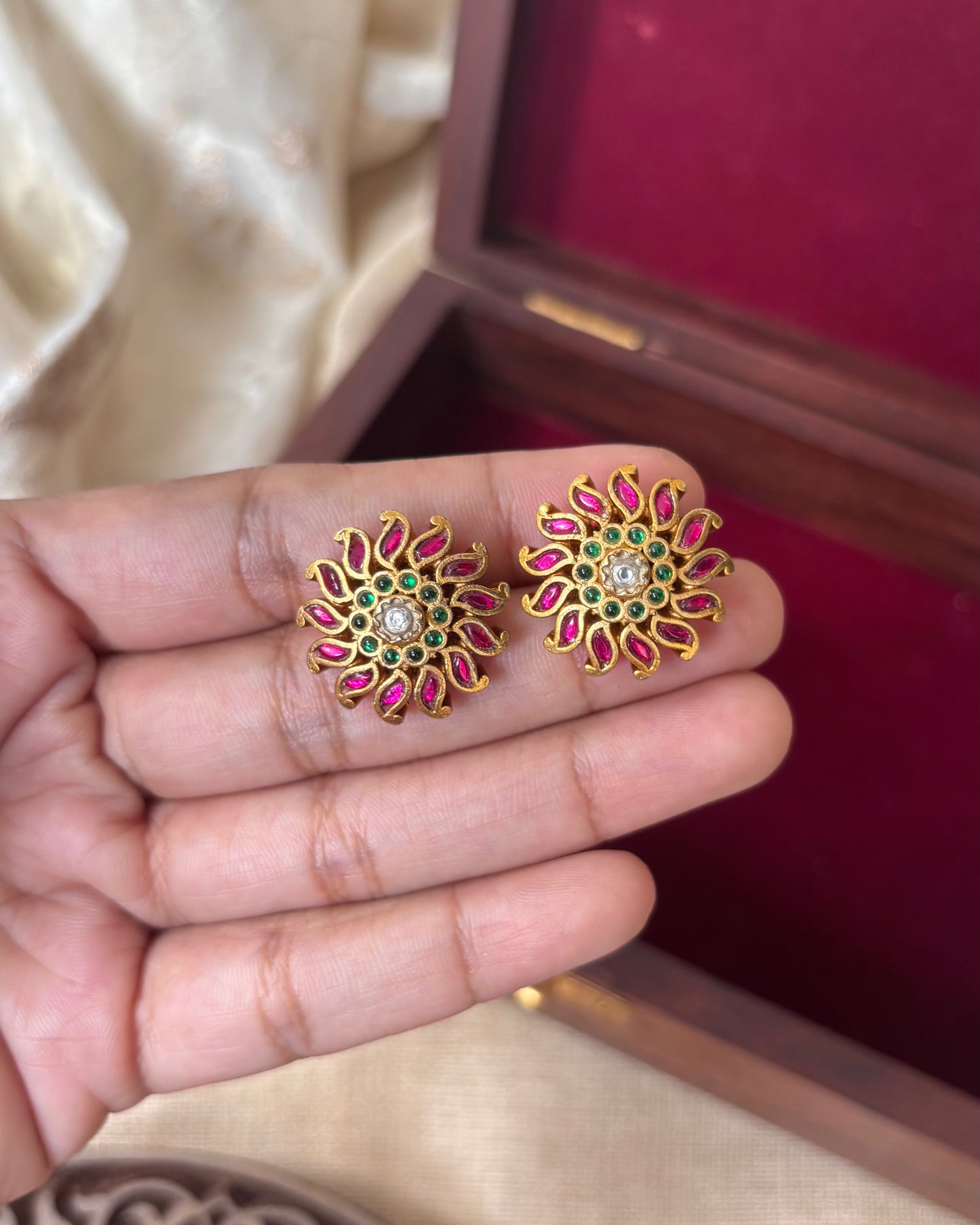 Multicolor Floral Stud Earrings | ER045