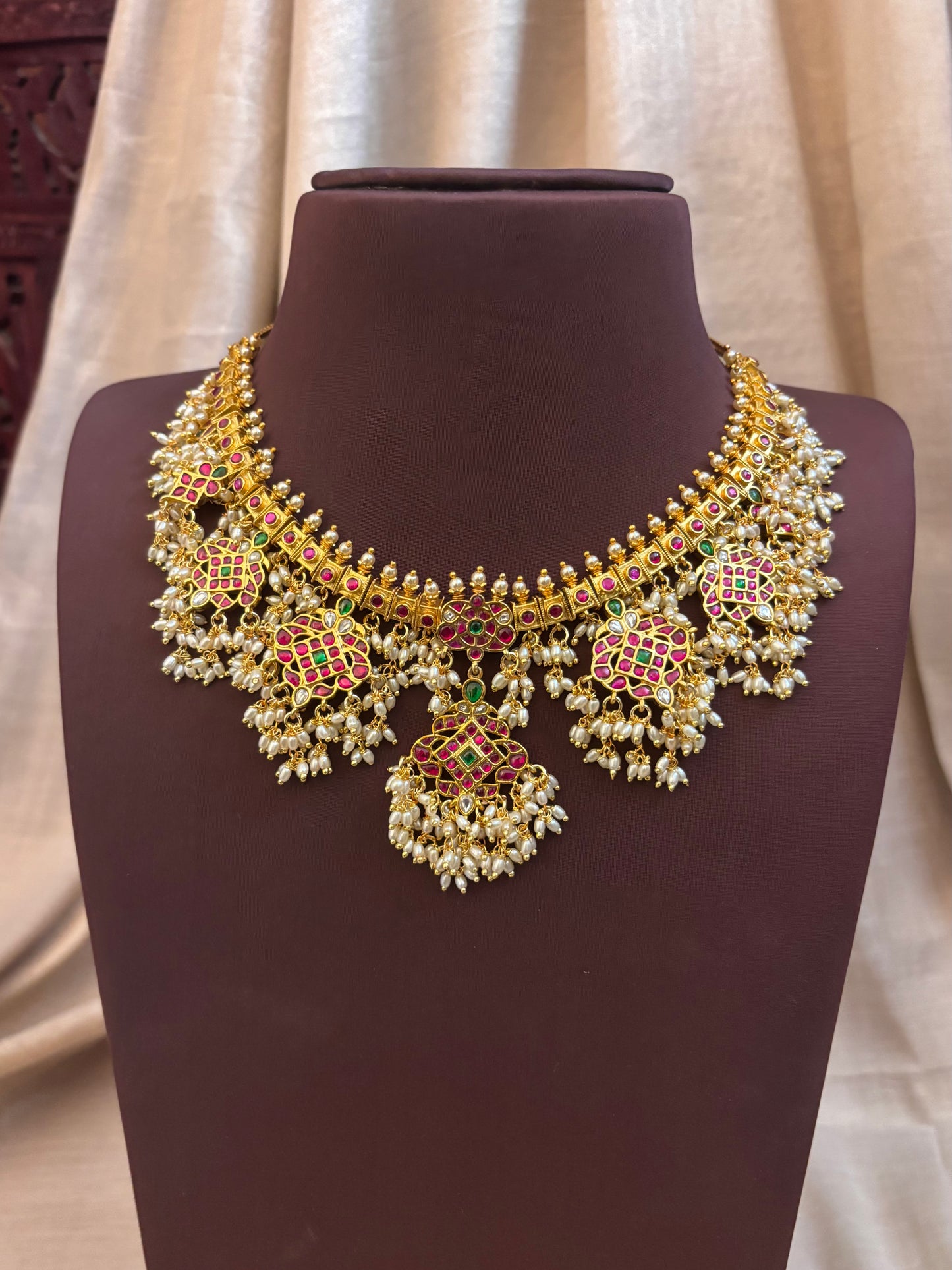 Jadau Kundan Guttapusalu Necklace Set – Gold-Plated Bridal Jewellery with Earrings | NC085