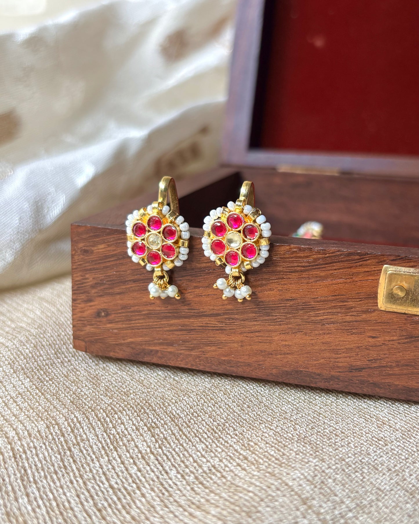 Floral Pink White Jadau Kundan Hair Pins (Set of 2) | HA145