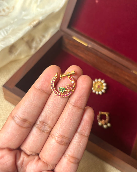 Ruby Peacock Floral Nosepin | NP055