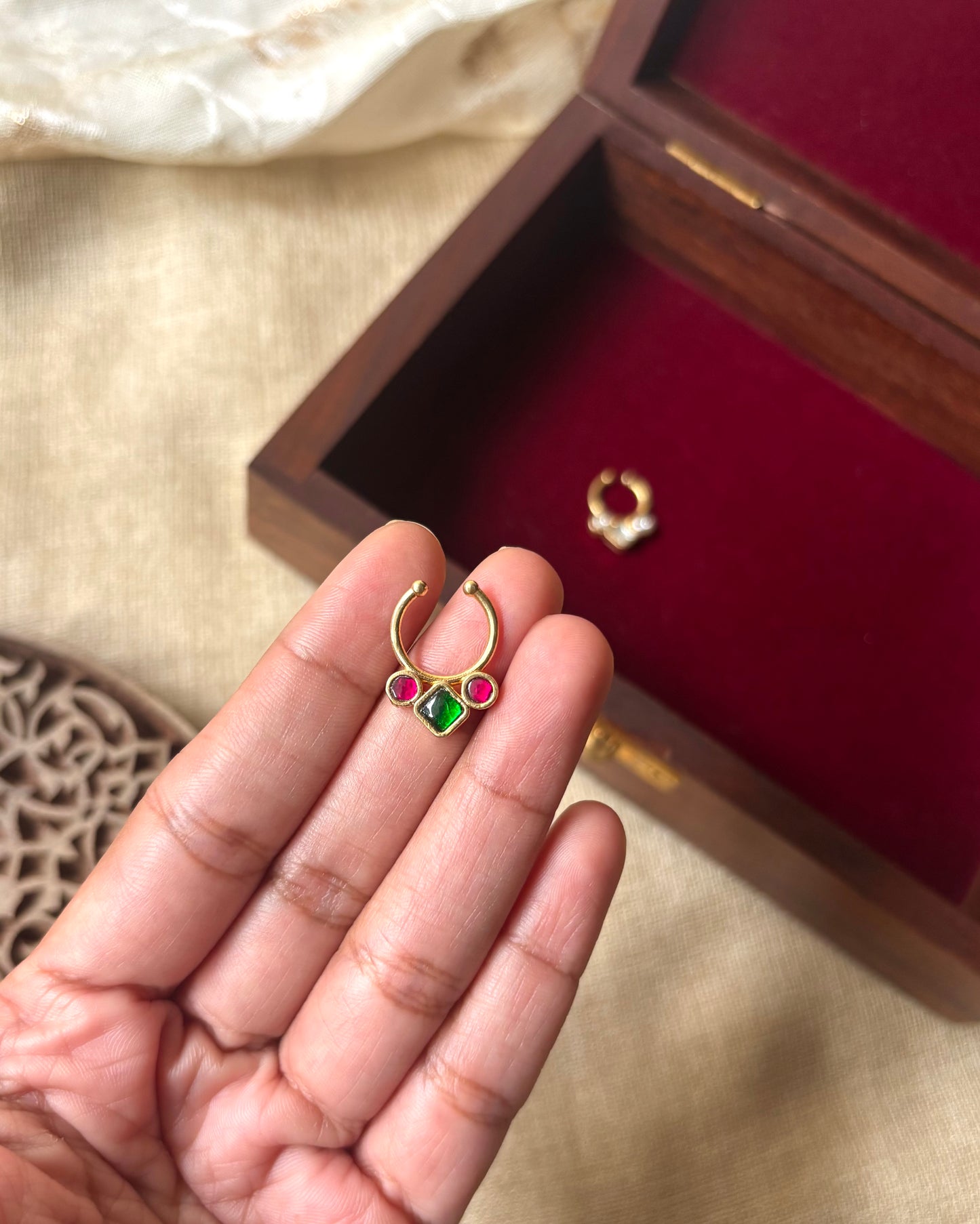 Minimal Clip On Septum Nosepin | NP065